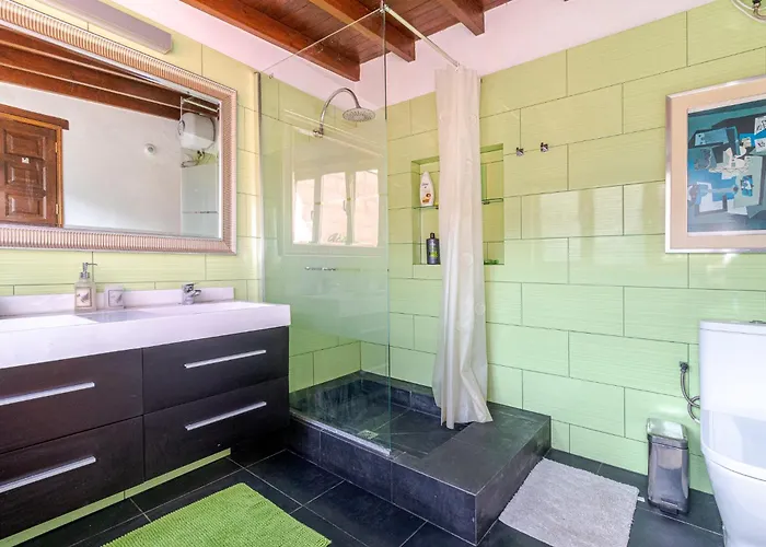 Ferienhaus Amiga Mia Traditional House *